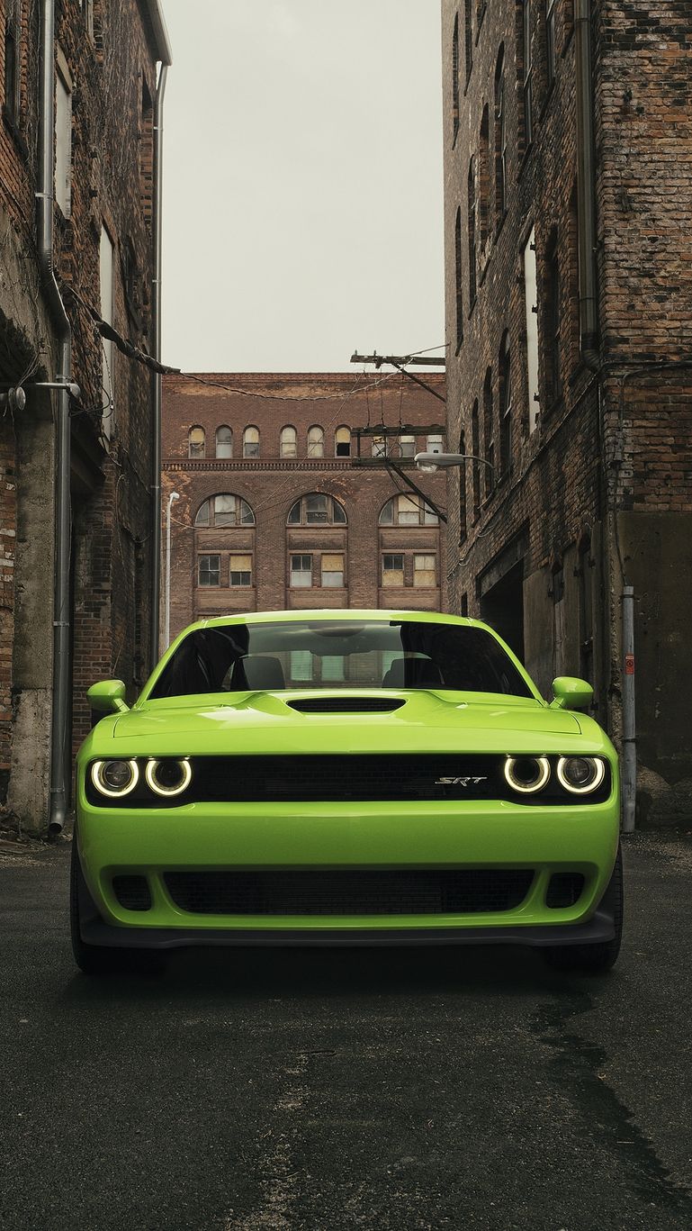 Dodge Challenger Hellcat Wallpaper Iphone - HD Wallpaper 