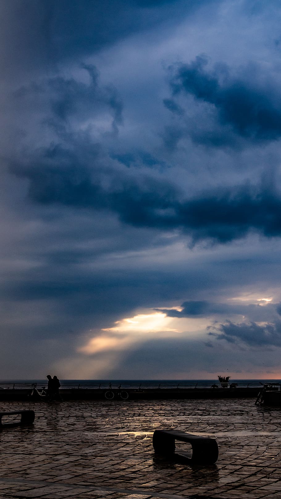 Tel Aviv, Israel, Clouds, Sunlight, Cold, Winter, Cloud - HD Wallpaper 