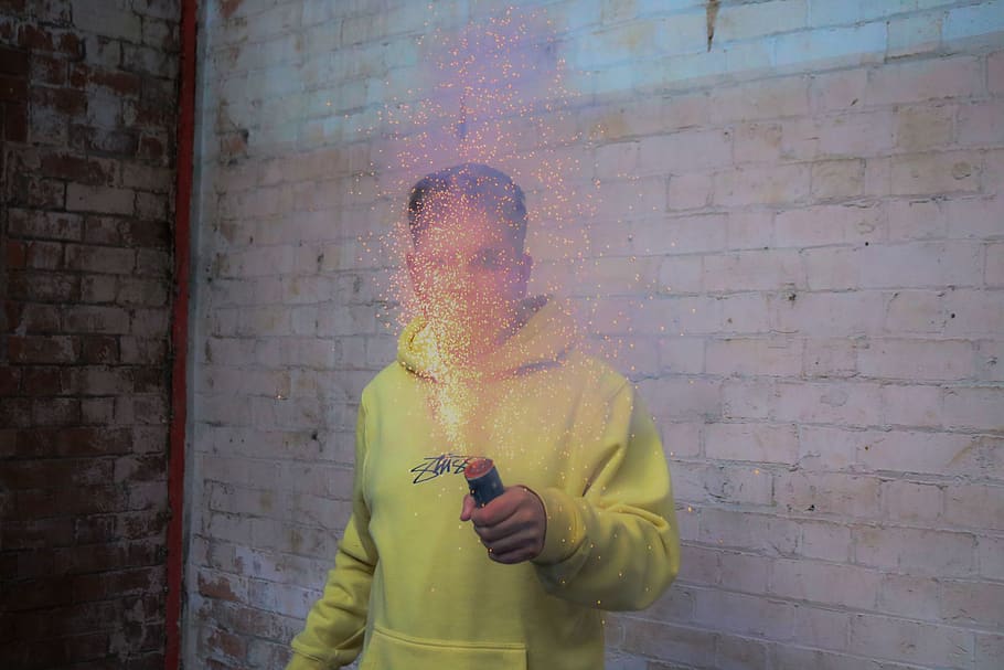 Stussy, Male, Building, Yellow, Exploring, Explore, - HD Wallpaper 