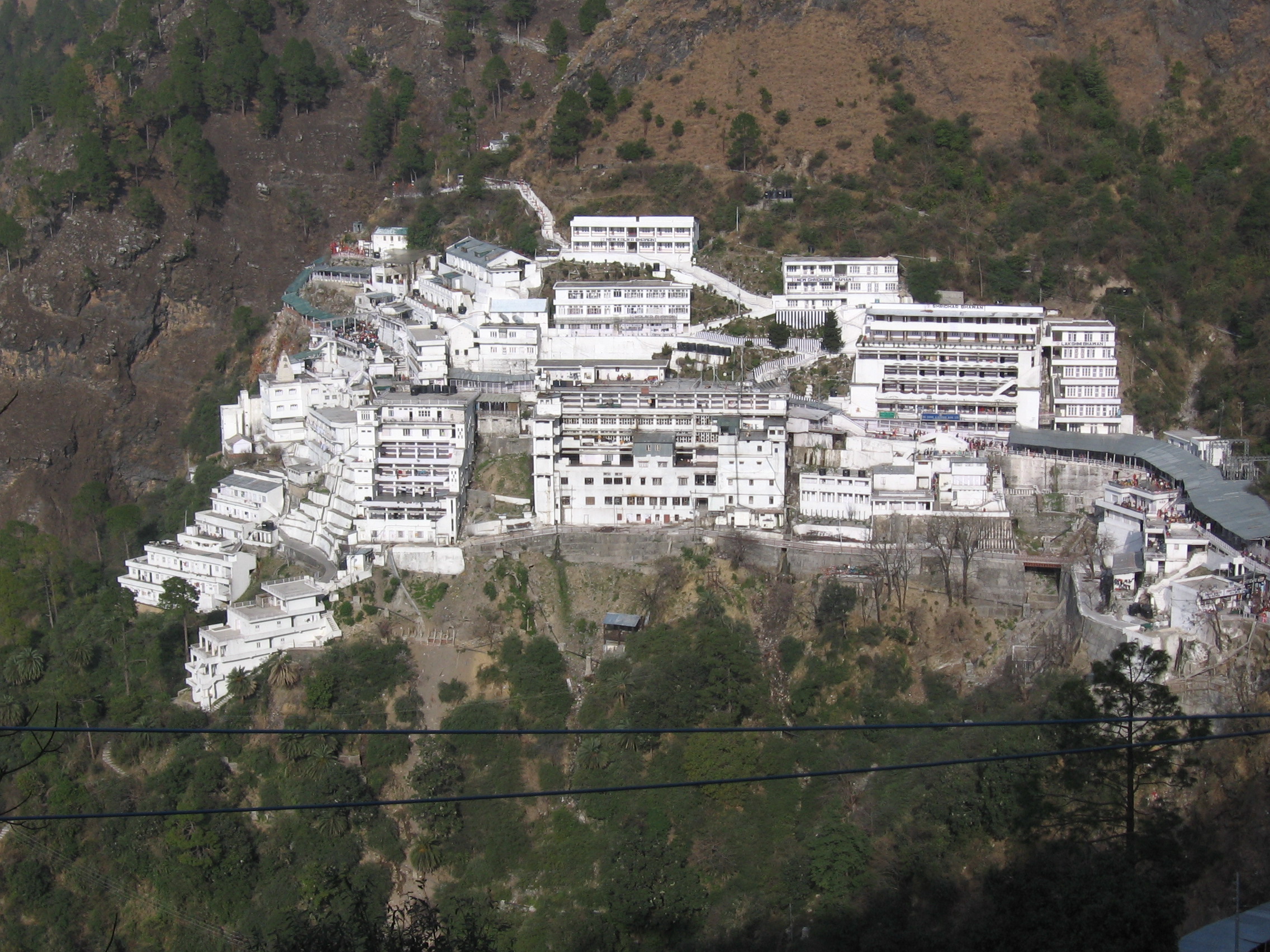 Vaishno Devi Bhavan - Vaishno Devi - HD Wallpaper 
