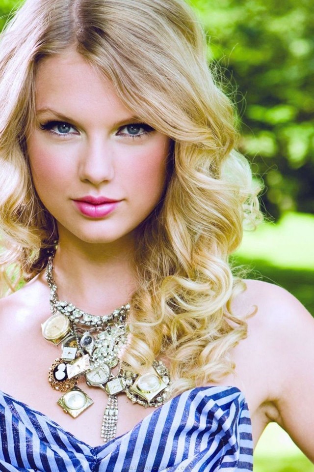 Taylor Swift - HD Wallpaper 