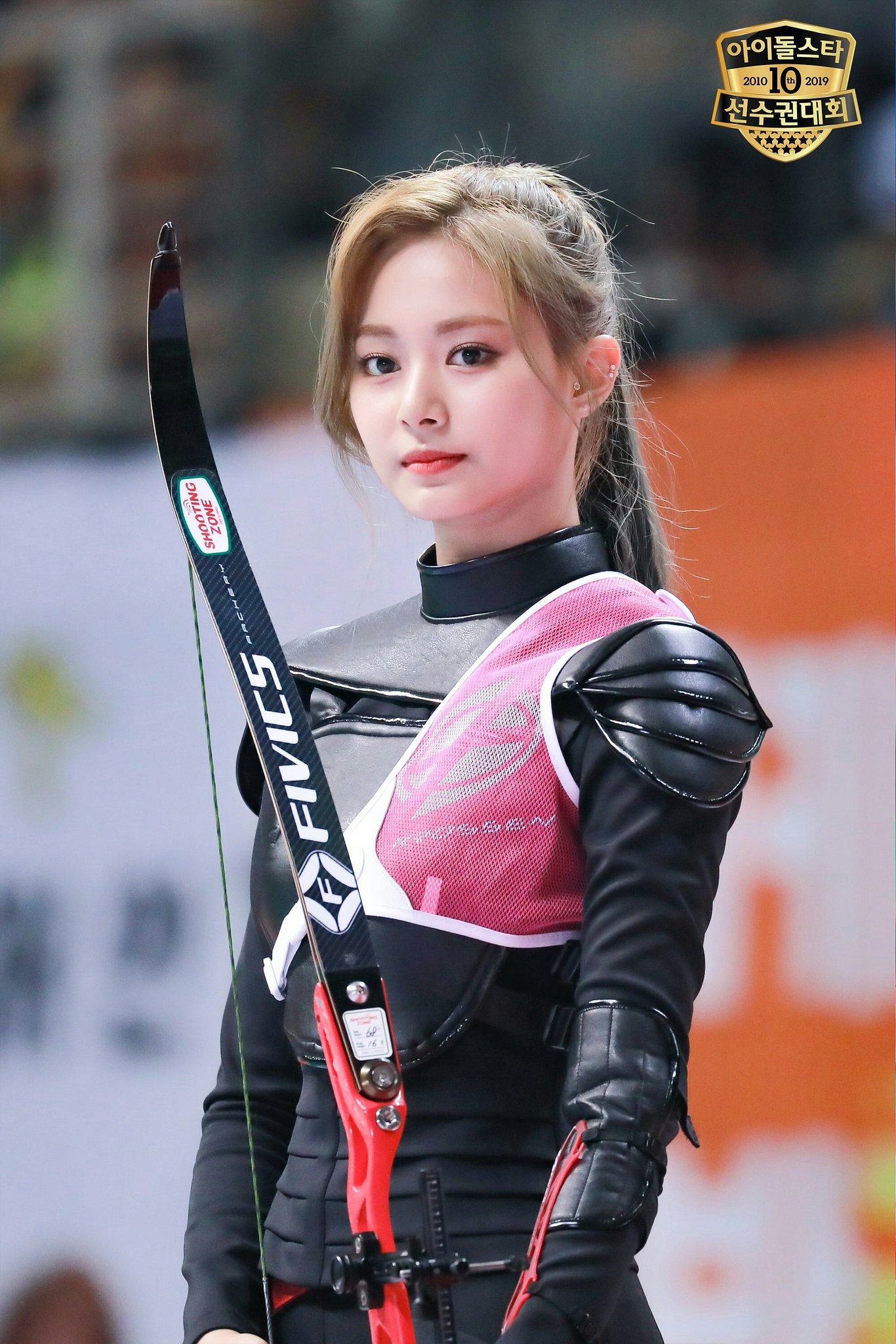 Tzuyu - Tzuyu Archery - HD Wallpaper 