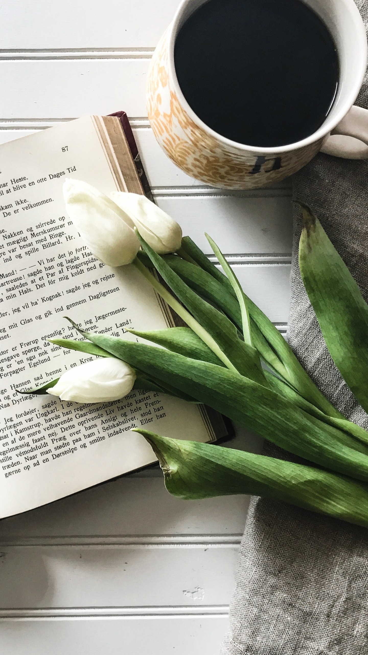 Book Tulips Coffee Wallpaper - Coffee And Books Wallpaper Hd - 1440x2560 Wallpaper Book Tulips Coffee Wallpaper - Coffee And Books Wallpaper Hd - 1440x2560 Wallpaper