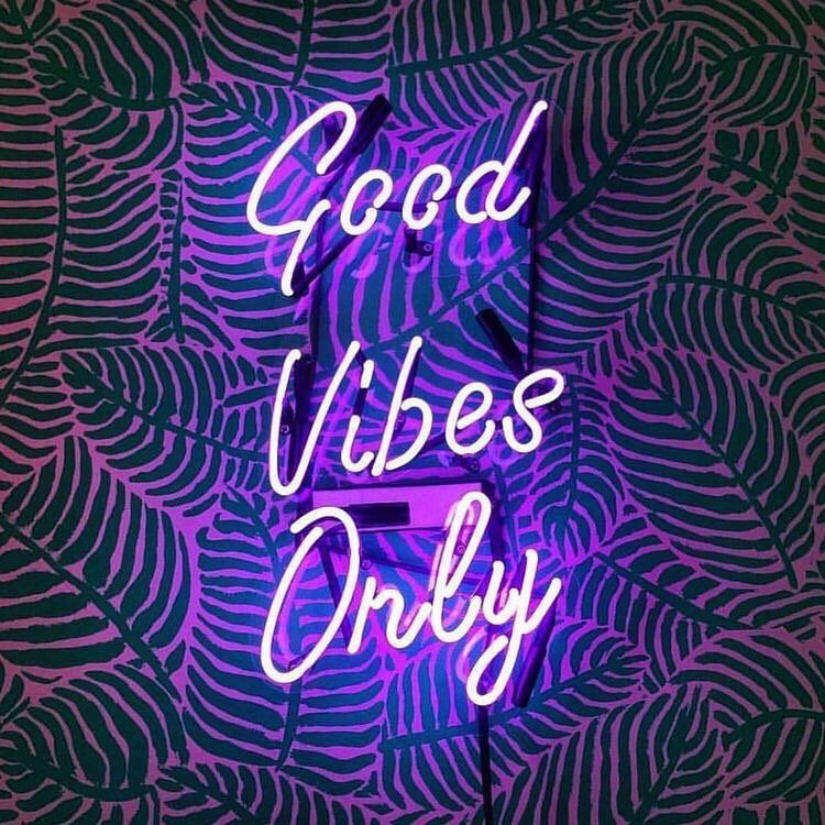 Neon Wallpaper Good Vibes - HD Wallpaper 