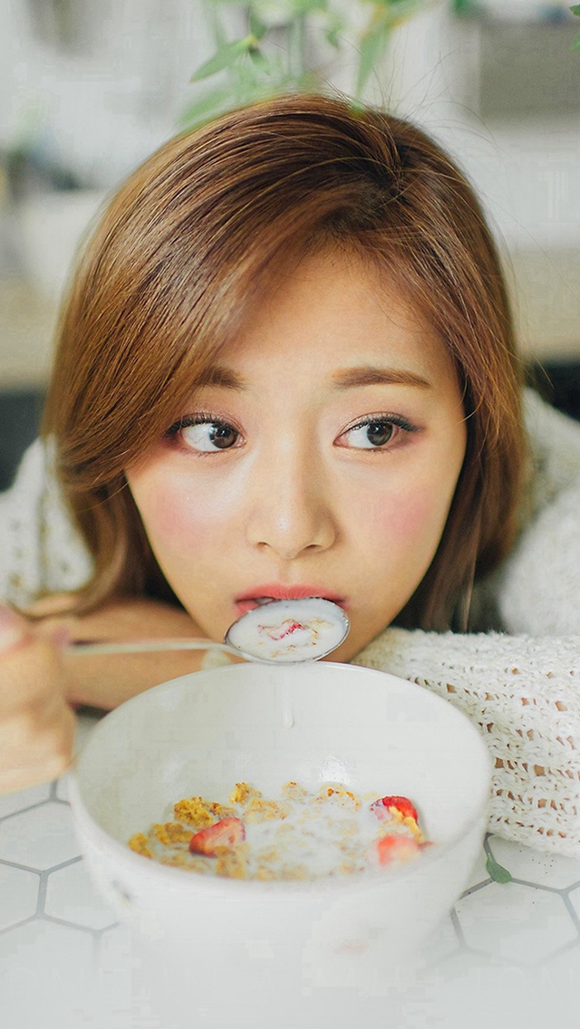 Girl Kpop Tzuyu Twice Iphone Wallpaper - Twice Tzuyu One In A Million Photobook - HD Wallpaper 