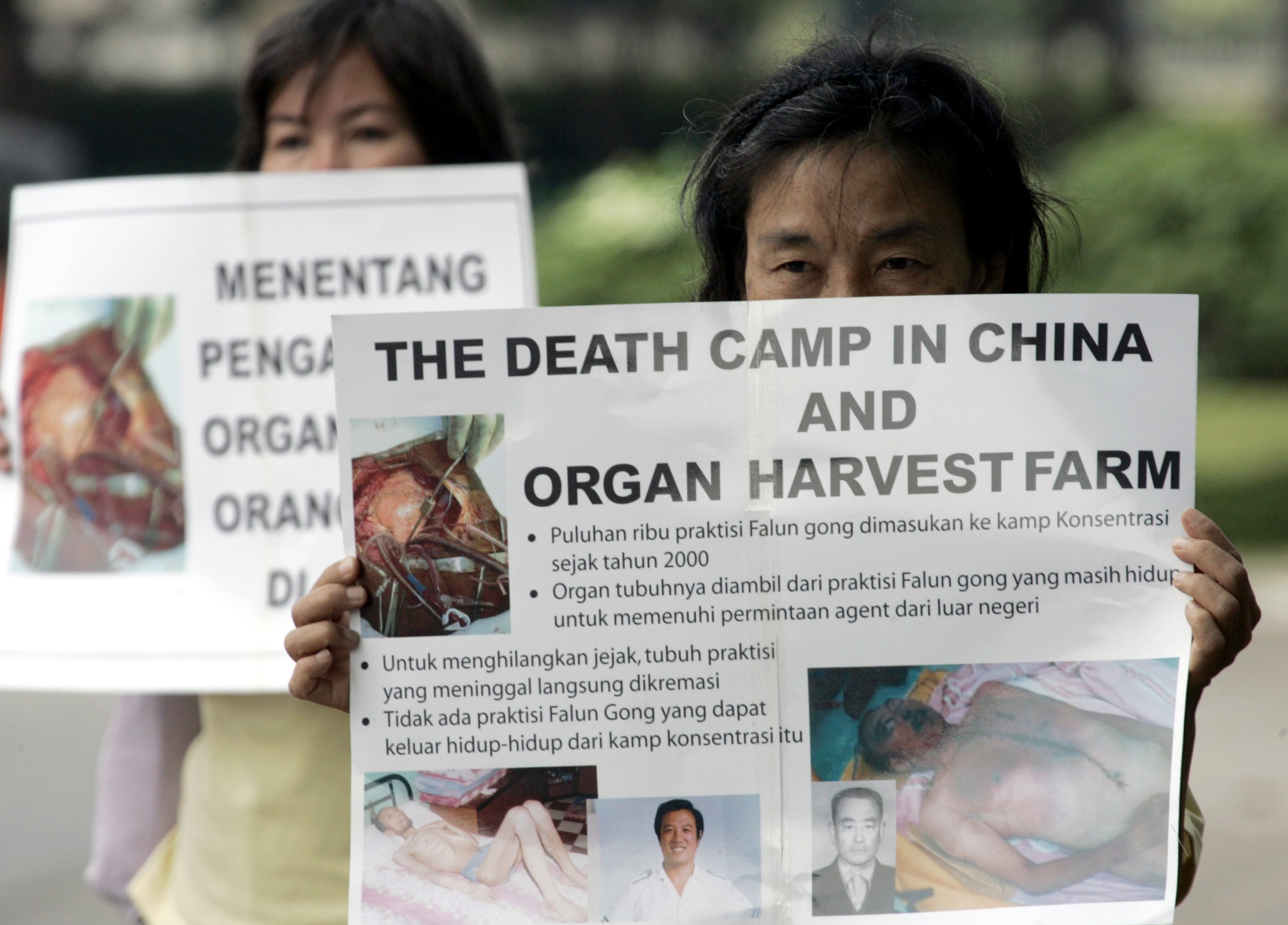 Rtr1clkh - China Concentration Camps Organs - HD Wallpaper 