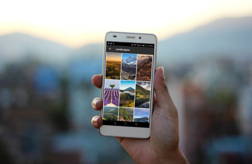 Iphone - HD Wallpaper 