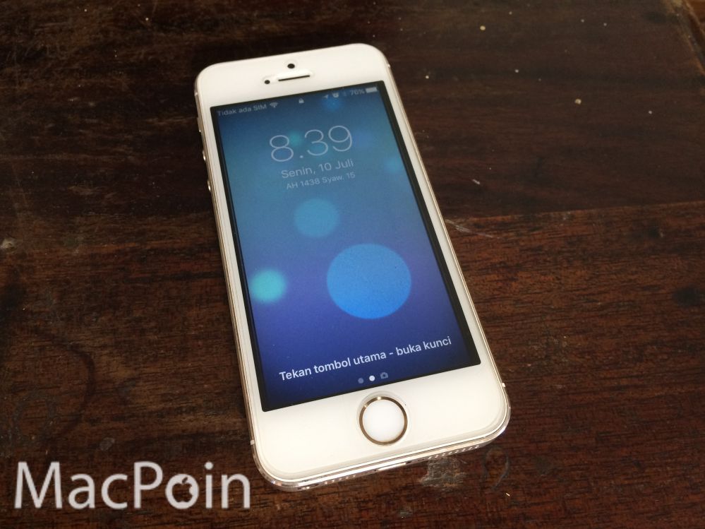 Iphone - HD Wallpaper 