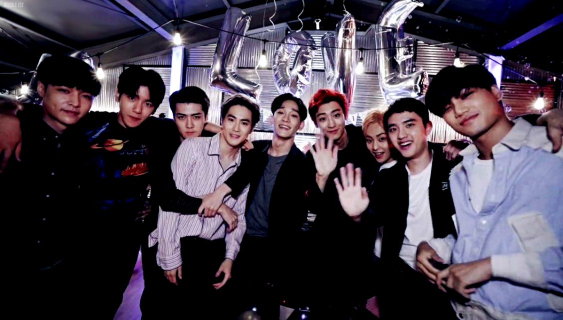 Exo Hd Wallpaper 2019 1128x641 Wallpaper Teahub Io