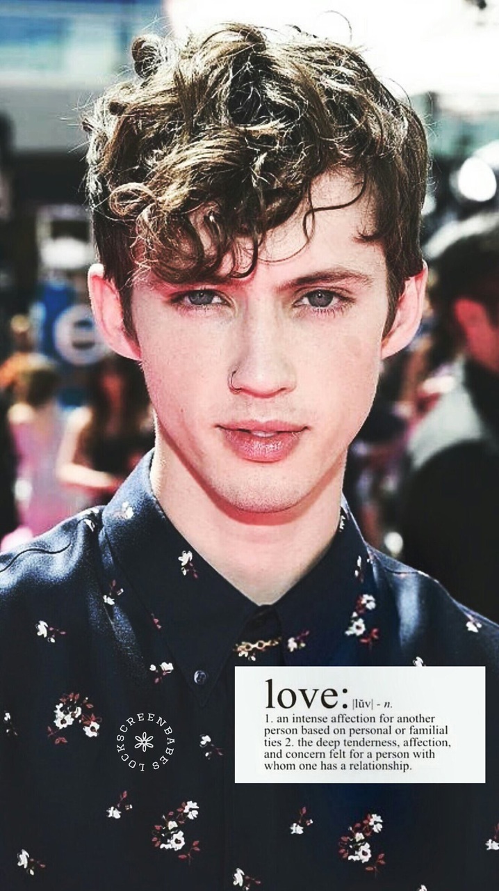 Troye Sivan, Wallpaper, Lockscreen - Lockscreen Troye Sivan Wallpapers Iphone - HD Wallpaper 