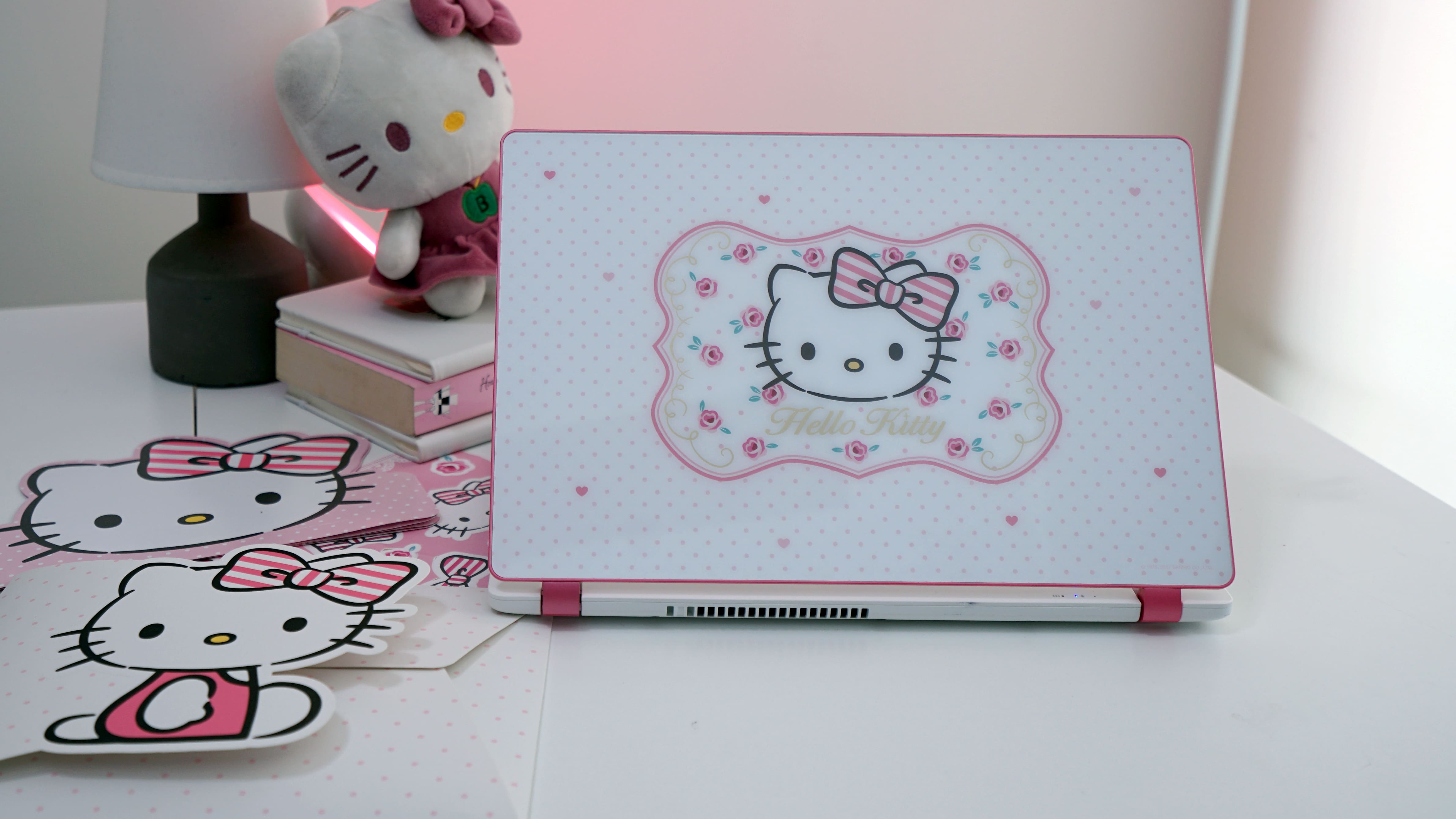 Hello Kitty - HD Wallpaper 
