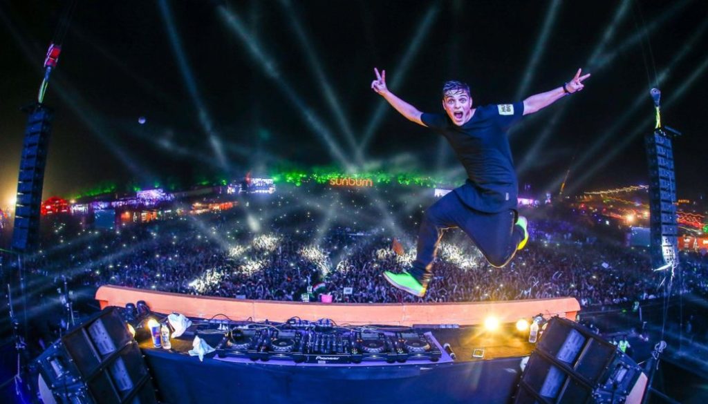 Martin Garrix Wallpapers 30478 - Martin Garrix Wallpaper Pc - HD Wallpaper 