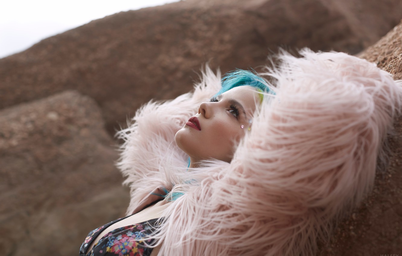 Photo Wallpaper Look, Singer, Halsey - Lockscreen Halsey - HD Wallpaper 