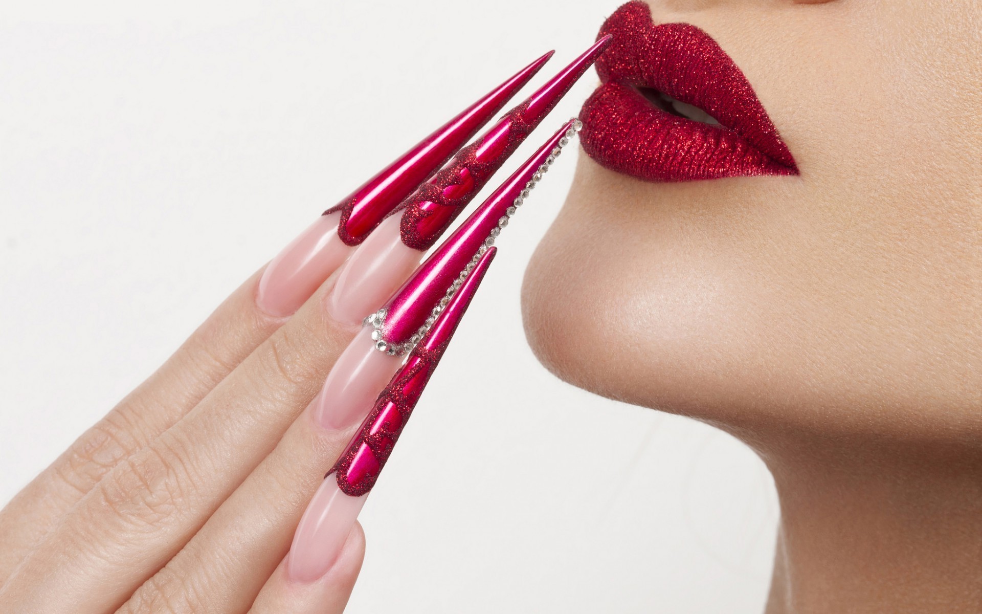 1920x1200, Girl With Big Nails Wallpaper 00796 
 Data - Girls With Big Nails - HD Wallpaper 