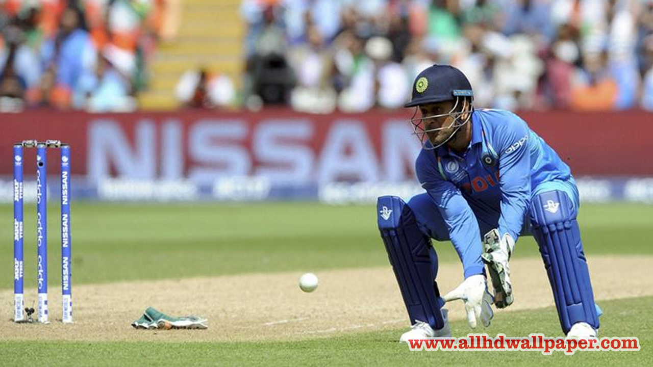 Ms Dhoni Hd Wallpapers Images Pictures - Ms Dhoni 2017 Champions Trophy - HD Wallpaper 