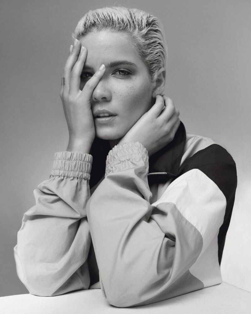 Pic - Graveyard Halsey - HD Wallpaper 