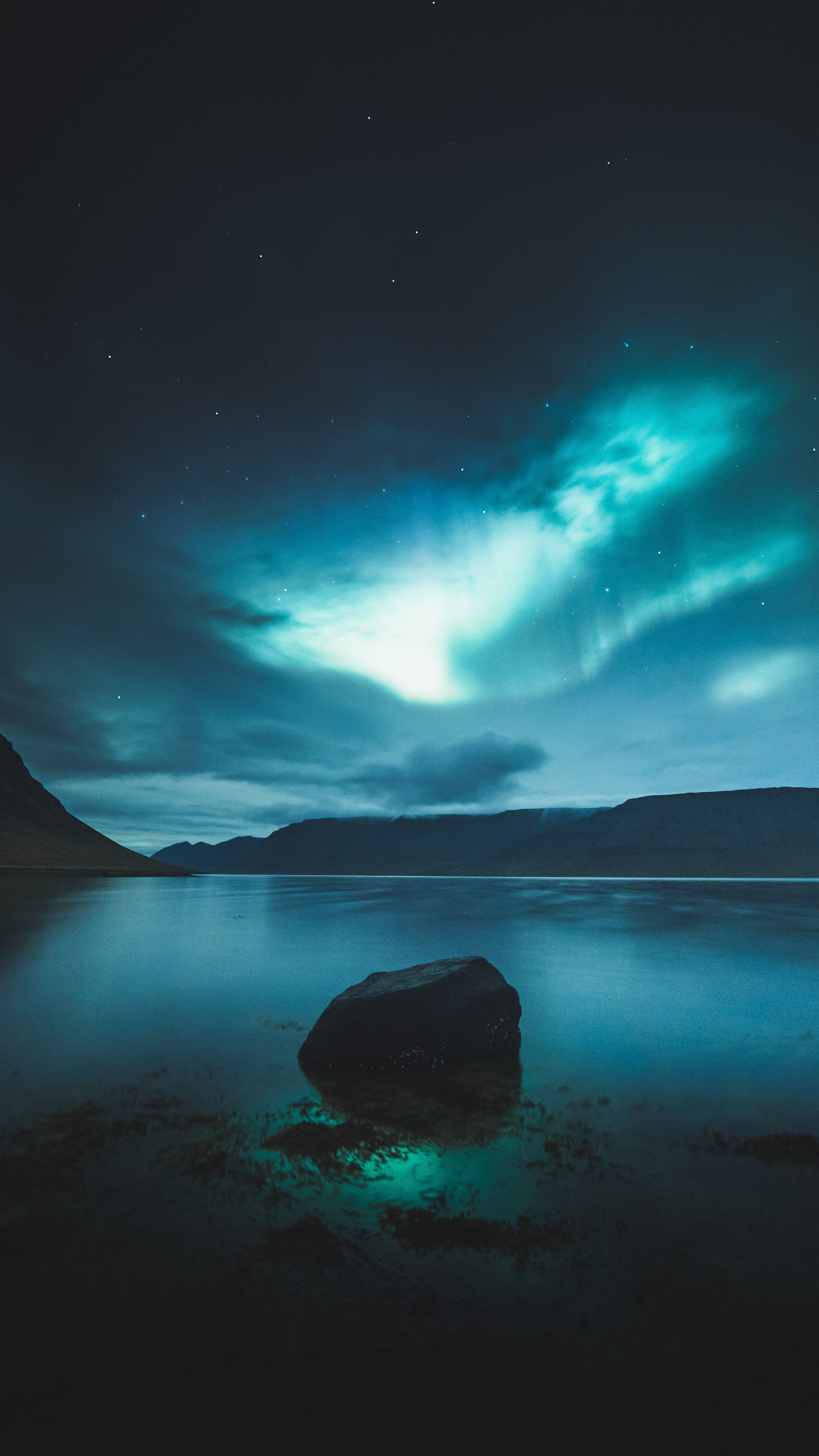 Northern Lights, Iceland, Lake, Wallpaper - Northern Lights Iphone X - HD Wallpaper 