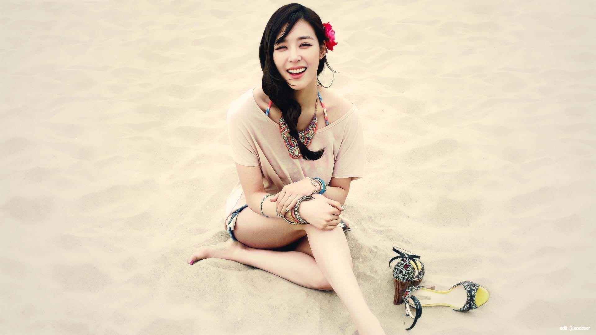 Tiffany Snsd Wallpapers - Tiffany Snsd Wallpaper Hd - HD Wallpaper 