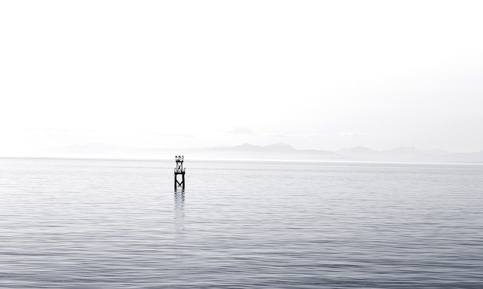 Sea, Black, And, White, Ocean, Moored, Buoy, Hd Grayscale - Sea - HD Wallpaper 