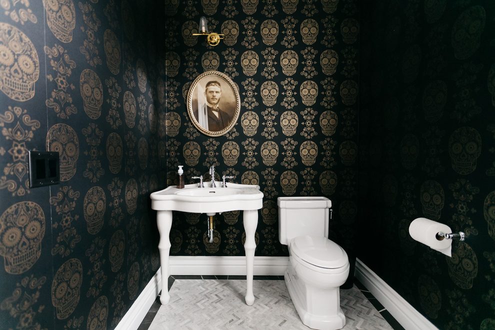 Blooming Unusual Wallpaper In With Dia De Los Muertos - Bathroom - HD Wallpaper 