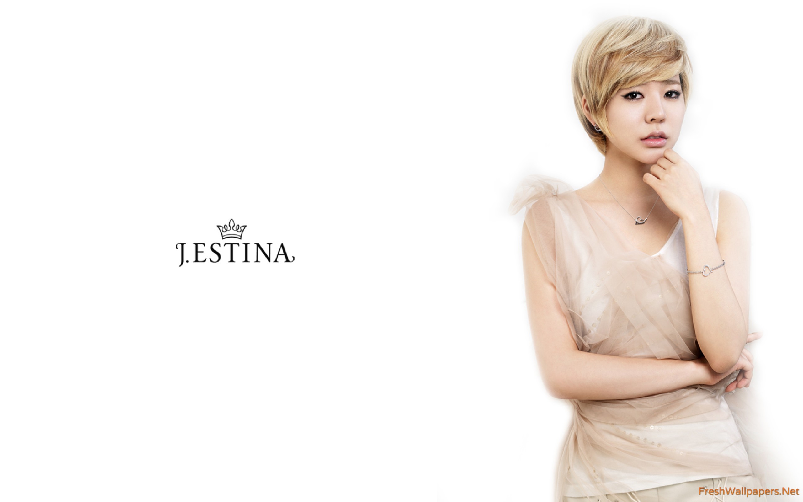 Snsd J Estina 2012 - HD Wallpaper 
