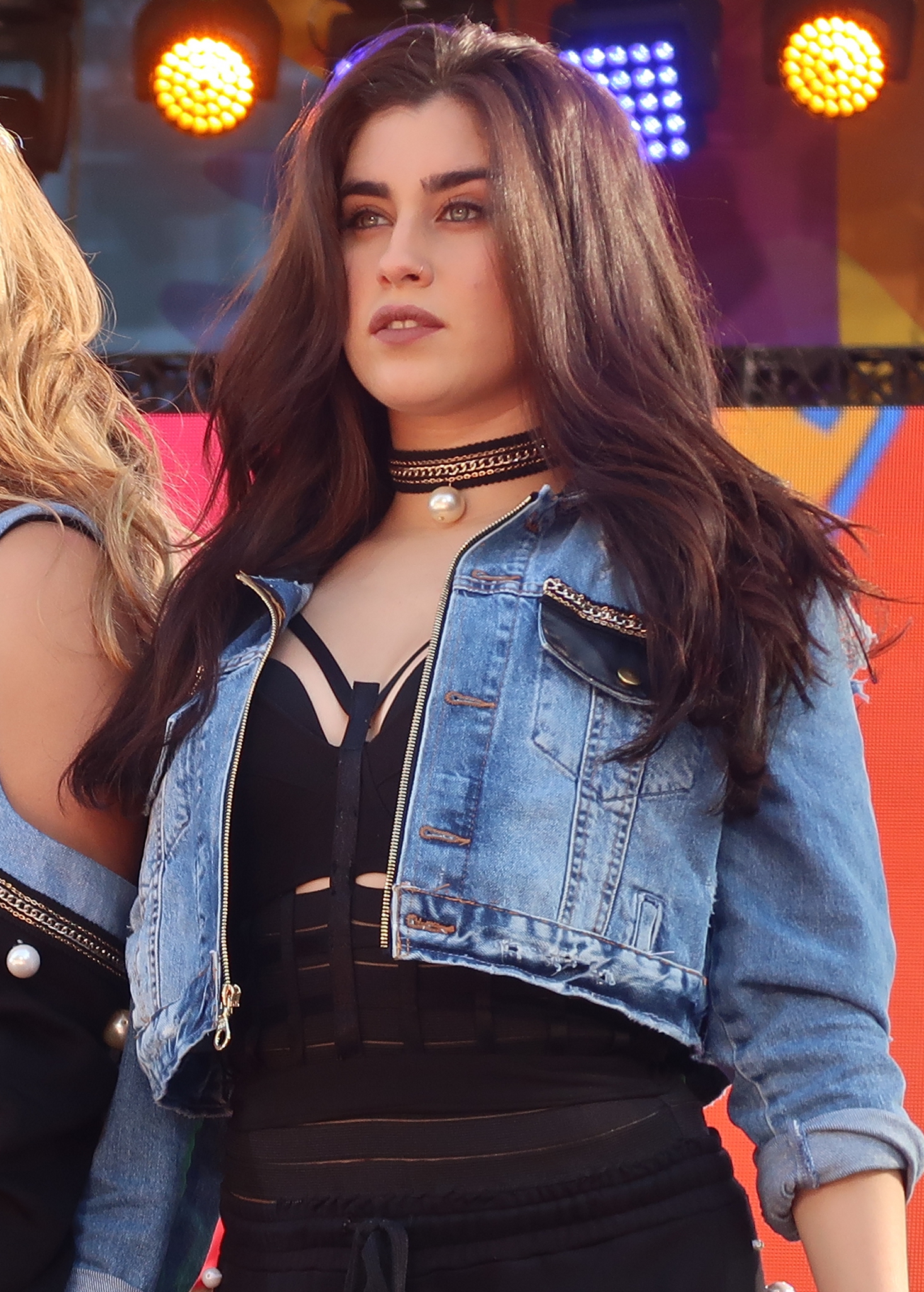 Lauren Jauregui In 2017 - Lauren Jauregui - HD Wallpaper 