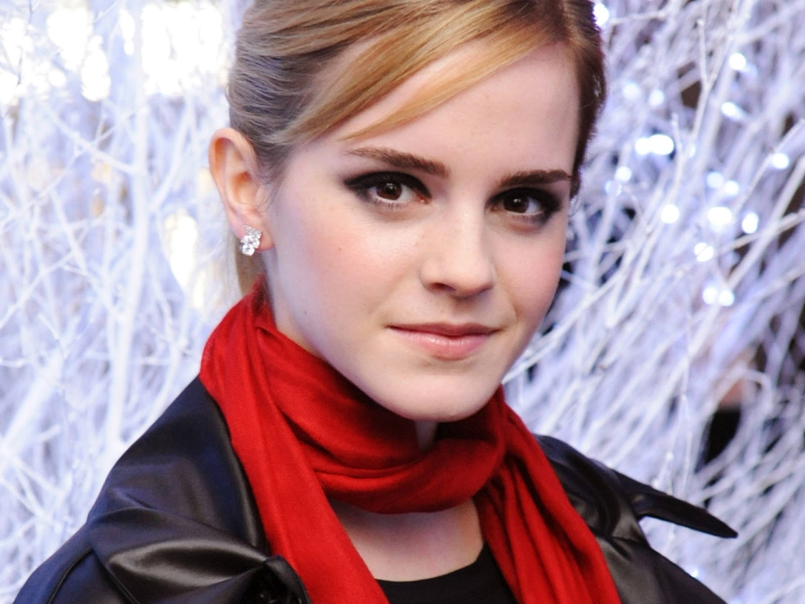 Emma Watson Hd Wallpapers - Harry Potter Actress Emma Watson - HD Wallpaper 