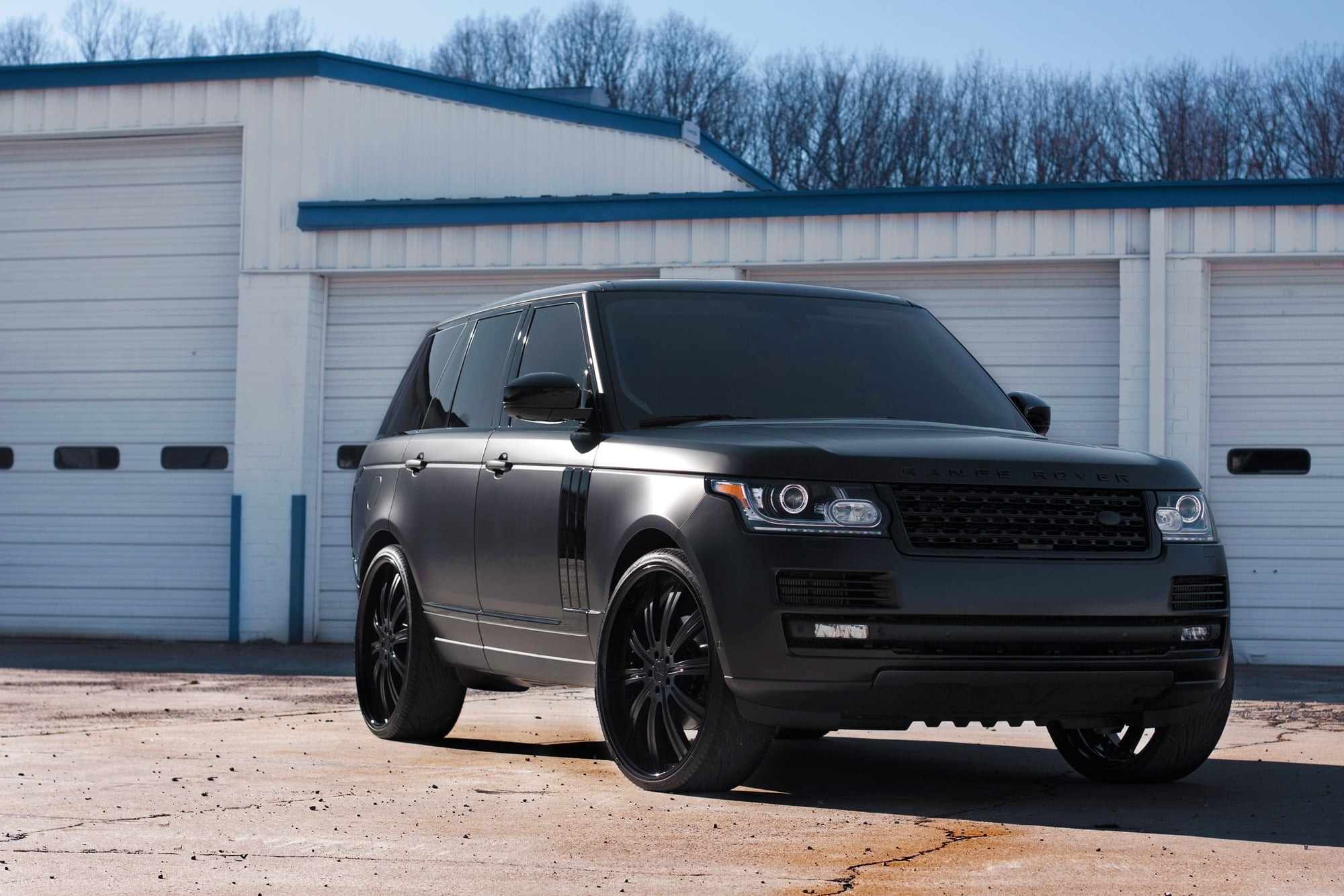 Range Rover Vogue Matte Black - HD Wallpaper 