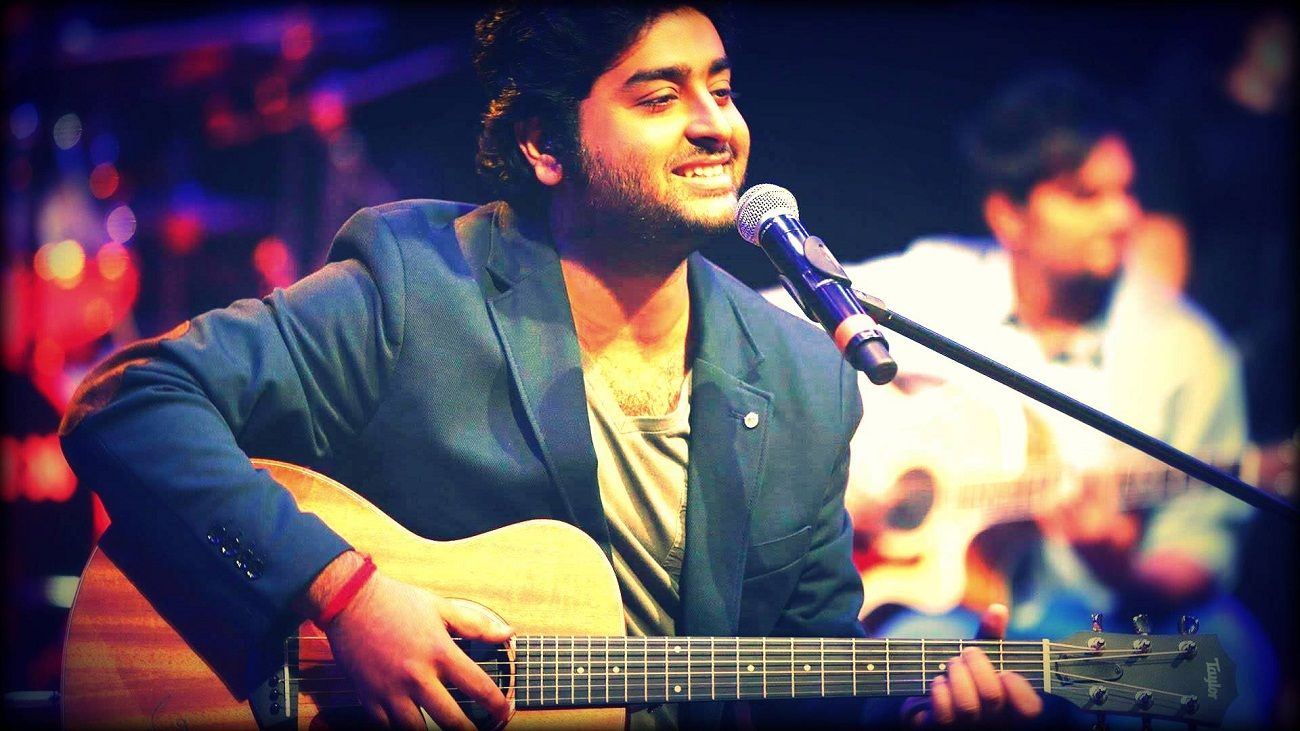 Arijit Singh Romantic Song - HD Wallpaper 