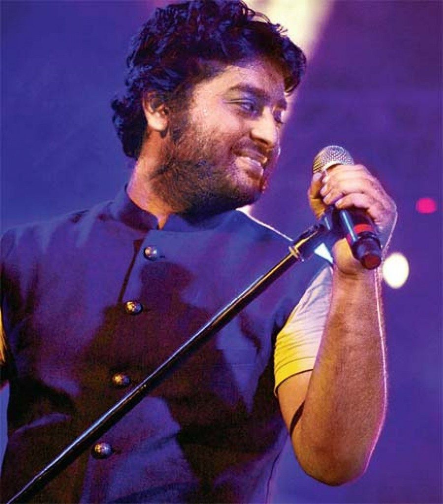 Arijit Singh - HD Wallpaper 