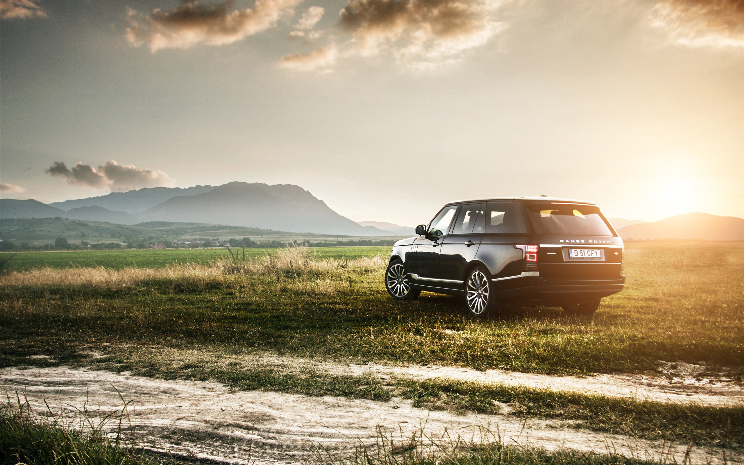 Wallpaper Land Rover Range Rover Iv, Suv Car, Sunset - Land Rover Sunset - HD Wallpaper 