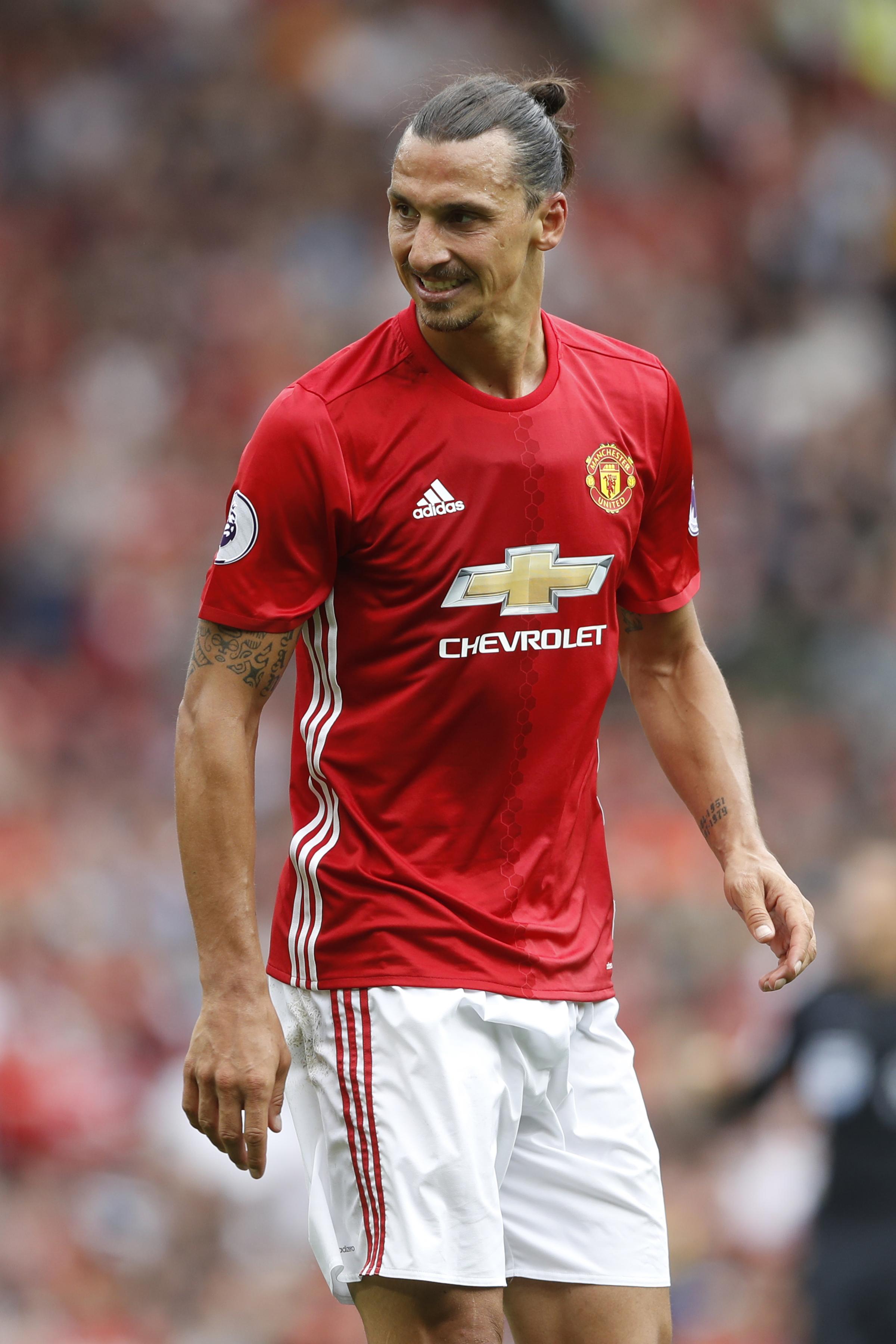 Zlatan Ibrahimovic Manchester United - HD Wallpaper 