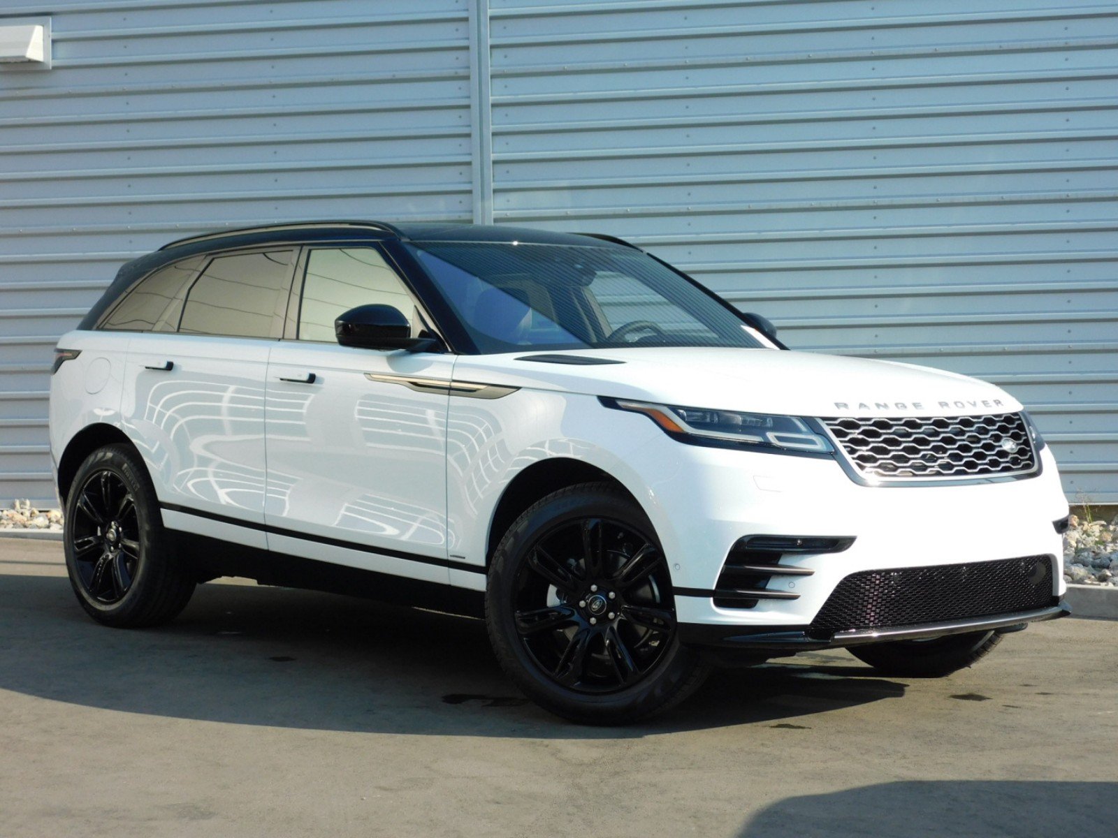 Range Rover Wallpaper - Land Rover Range Rover Velar - HD Wallpaper 