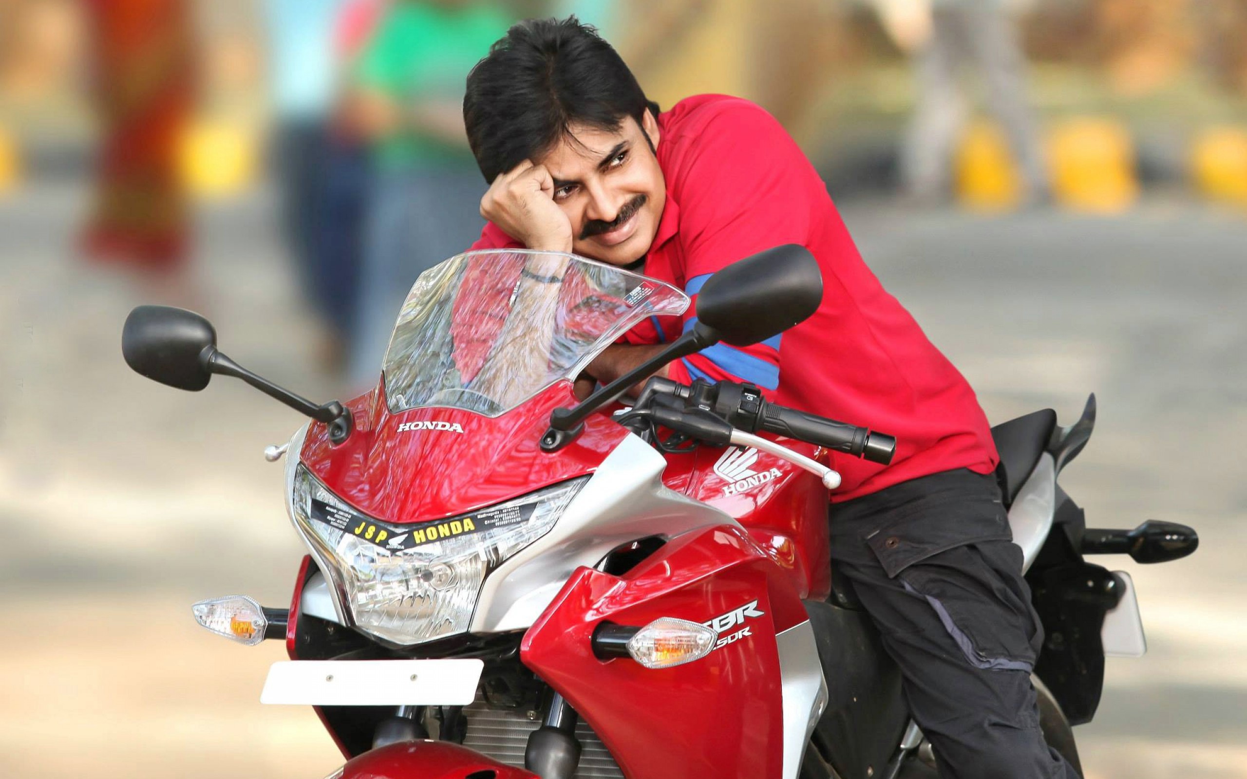 Pawan Kalyan Images In Attarintiki Daredi Hd - HD Wallpaper 