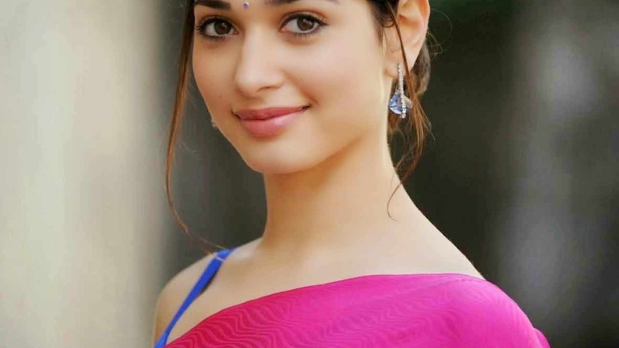 Tamanna Bhatia Pink Saree - 2048x1152 Wallpaper Tamanna Bhatia Pink Saree - 2048x1152 Wallpaper