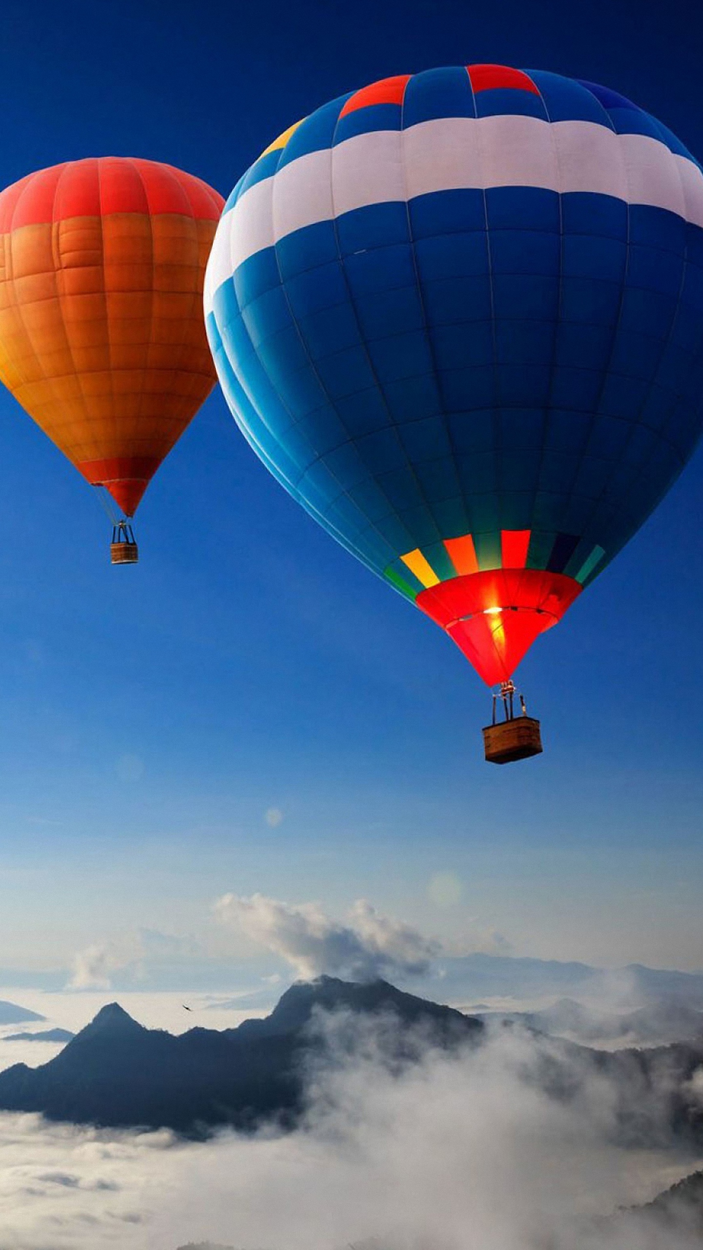 Hd Hot Air Balloon Rainbow Hills Galaxy Note 4 Wallpapers - Agadir Hot Air Balloon - HD Wallpaper 