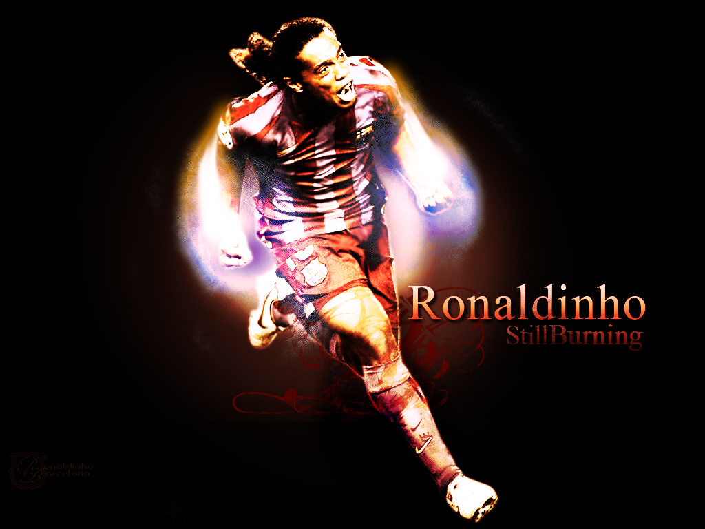 Hd Wallpaper Of Ronaldinho - HD Wallpaper 
