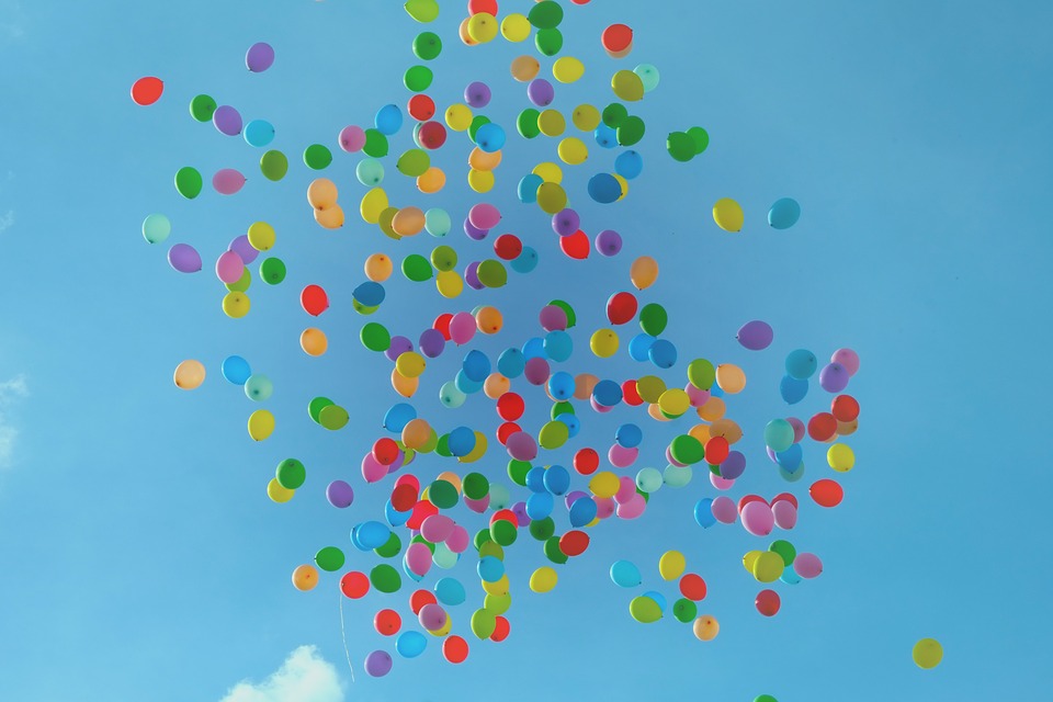 Balloons, Colorful, Colourful, Hd Wallpaper, Sky - Balloons Pollution - HD Wallpaper 