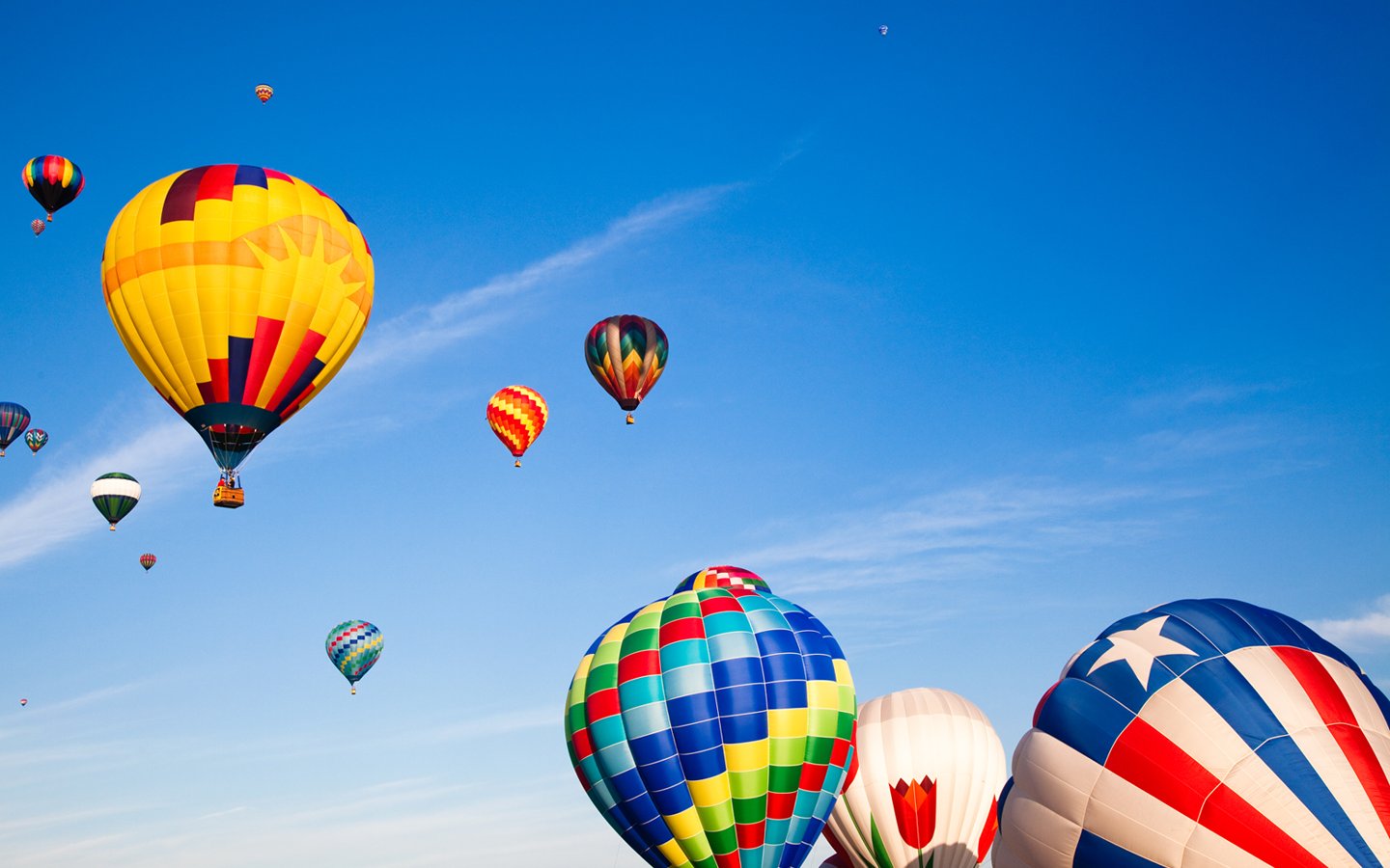 Hot Air Balloon Wallpapers Desktop - HD Wallpaper 