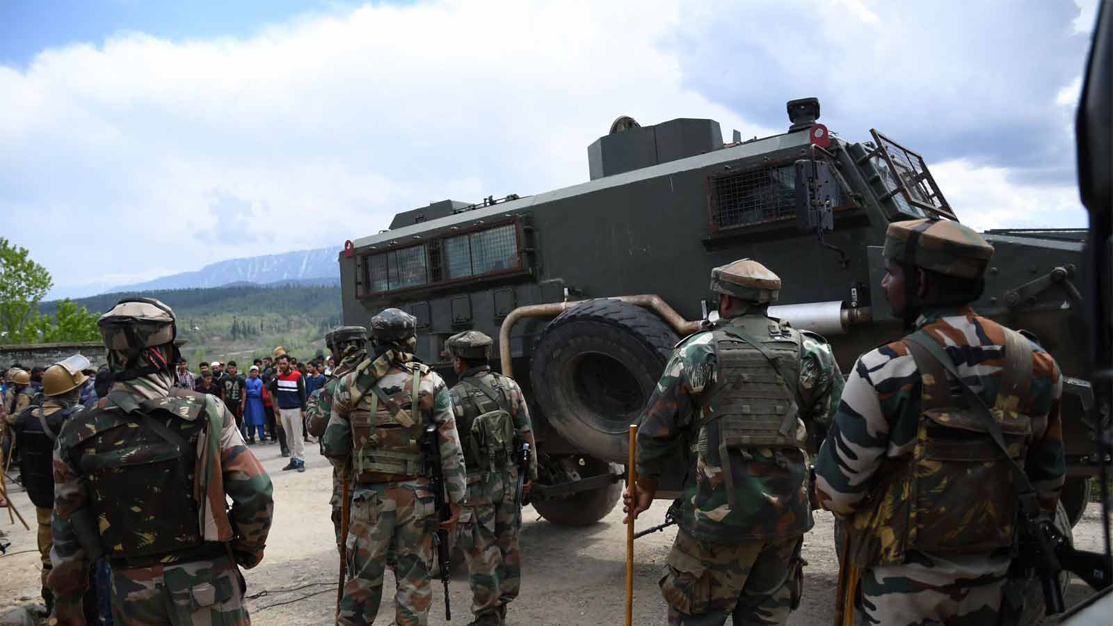 Indian Army Launches Attacks On Terrorist Camps Situated - HD Wallpaper 