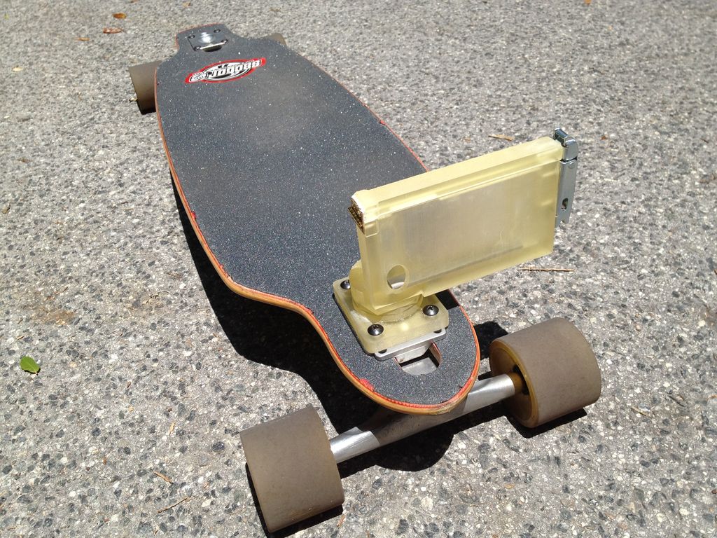 Longboard Iphone Wallpaper - Attach Iphone To Skateboard - HD Wallpaper 