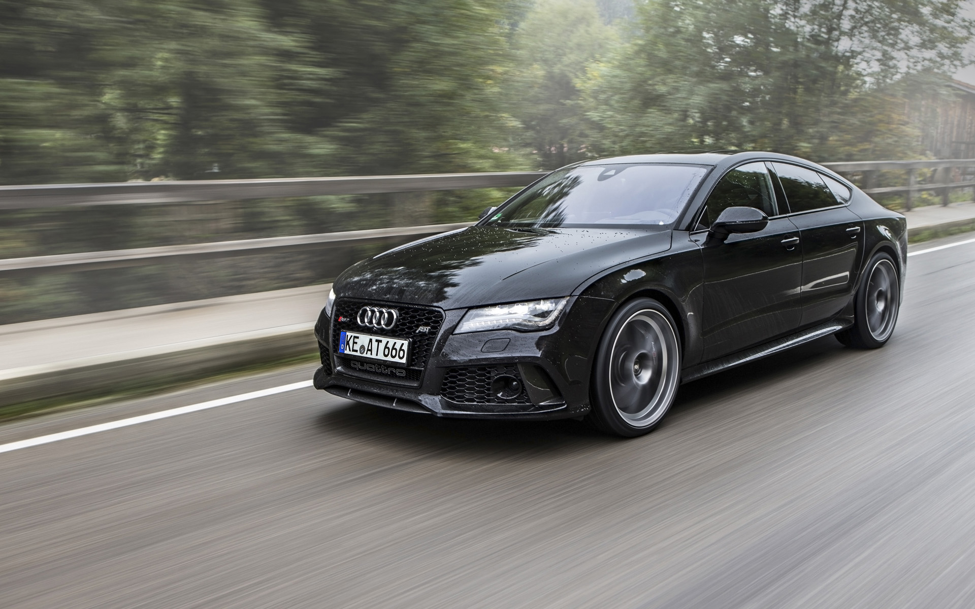 Audi Rs7 Black - HD Wallpaper 