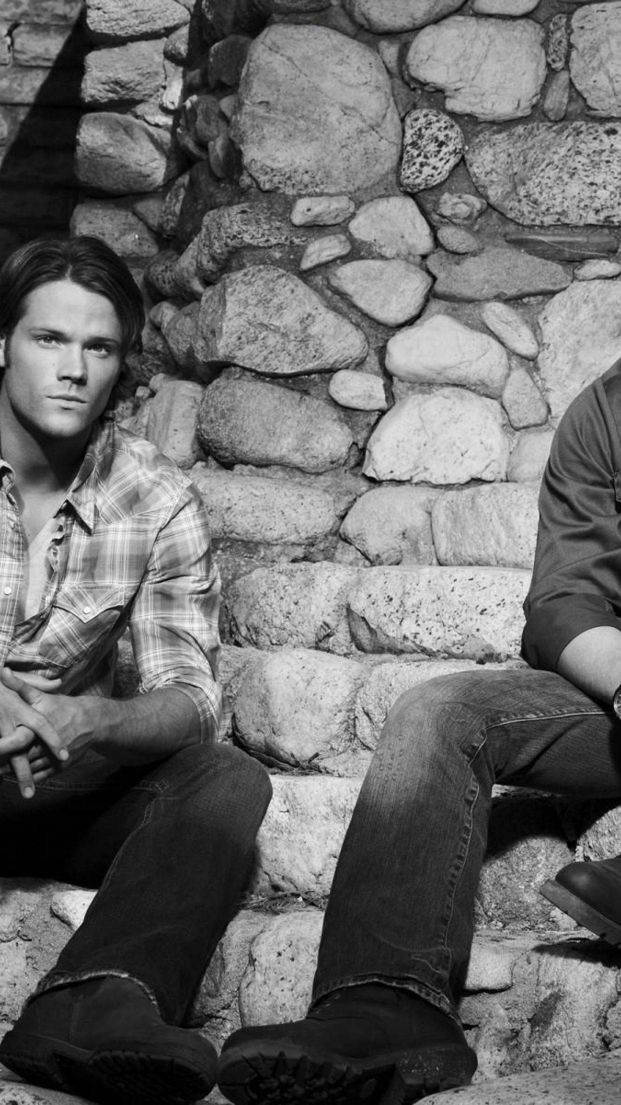 Download 
 Data Src Large Supernatural Sam And Dean - Sam And Dean Iphone - HD Wallpaper 