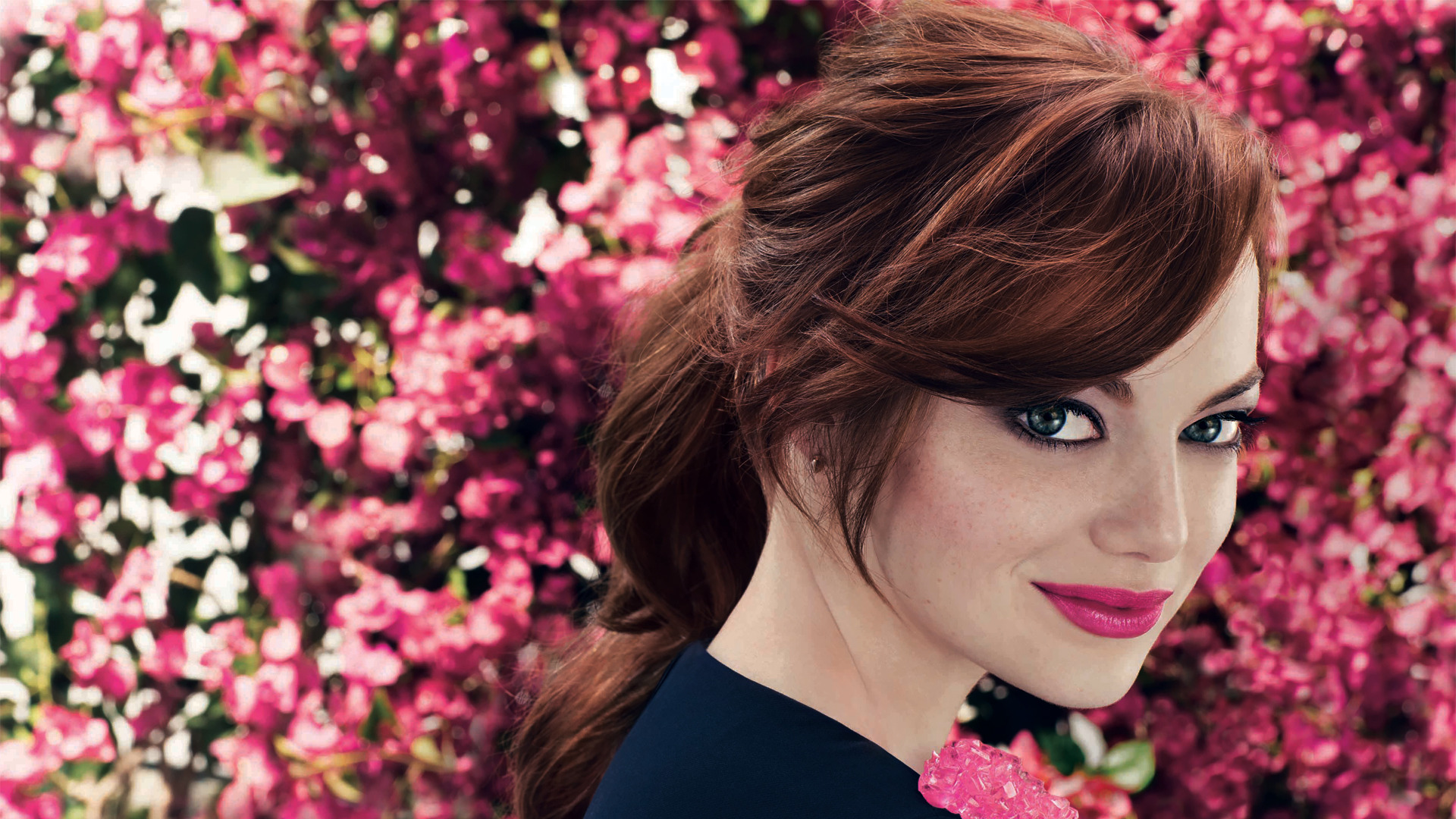 Emma Stone Wallpaper - HD Wallpaper 