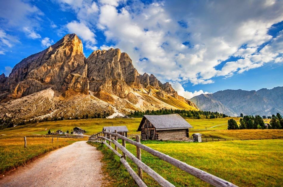 Beautiful Scenery Wallpaper Mountains - HD Wallpaper 