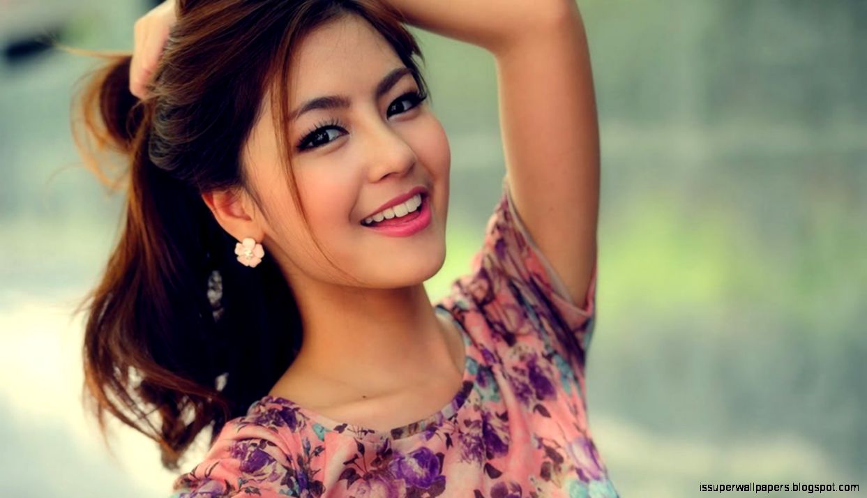 Beautiful Women Wallpaper Hd 1080p Best Image Background - Vietnamese Women - HD Wallpaper 