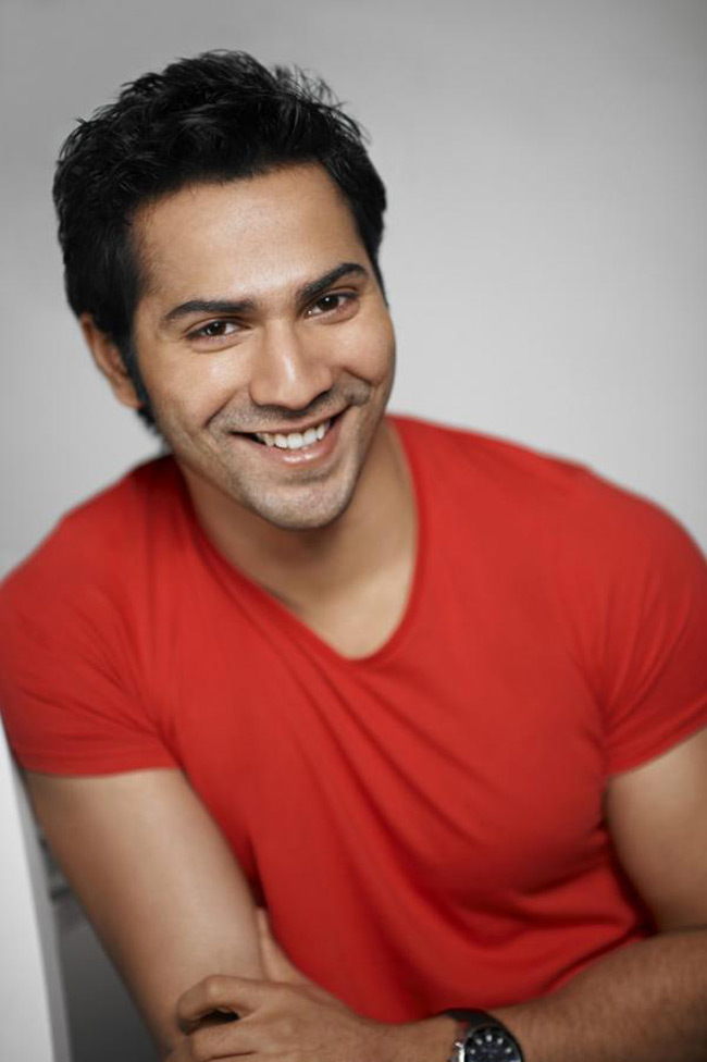 Varun Dhawan - HD Wallpaper 