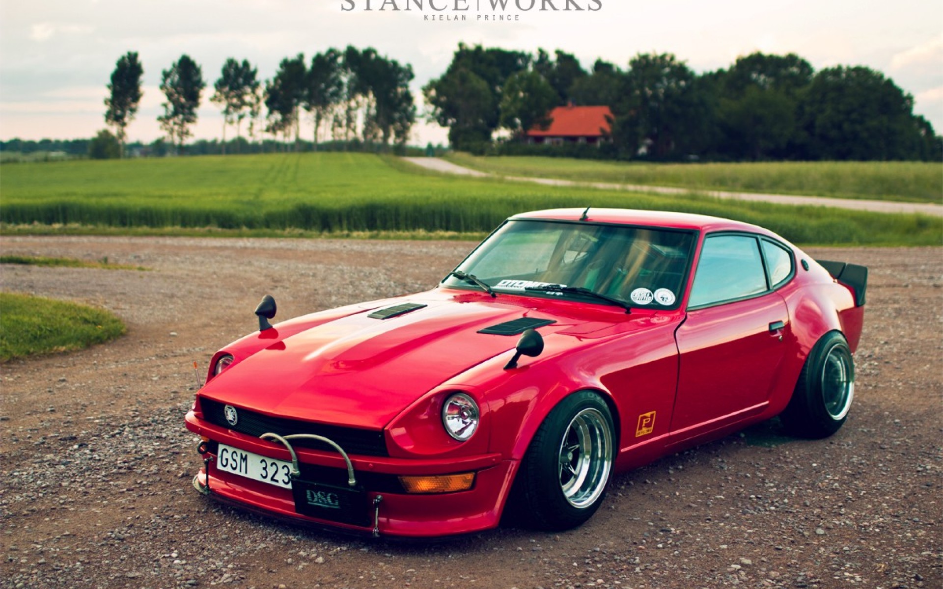 Datsun 240z Stance - HD Wallpaper 