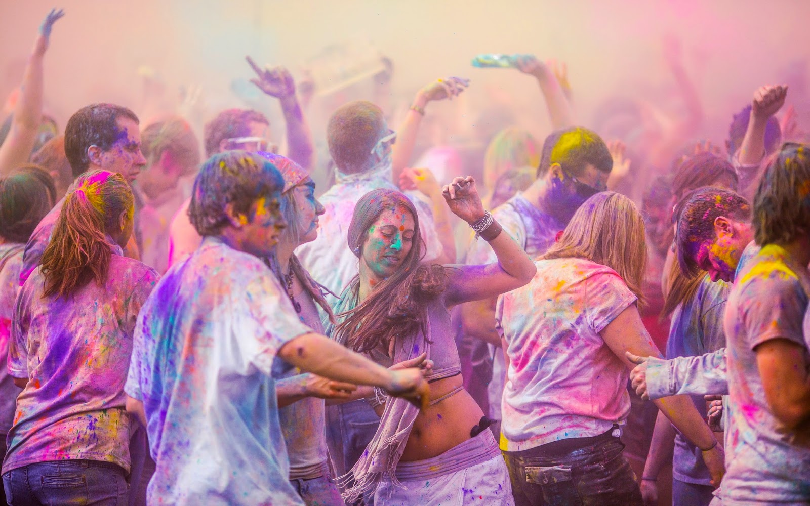 Holi Wallpapers Beautiful Wallpapers - Whatsapp Status For Holi - HD Wallpaper 