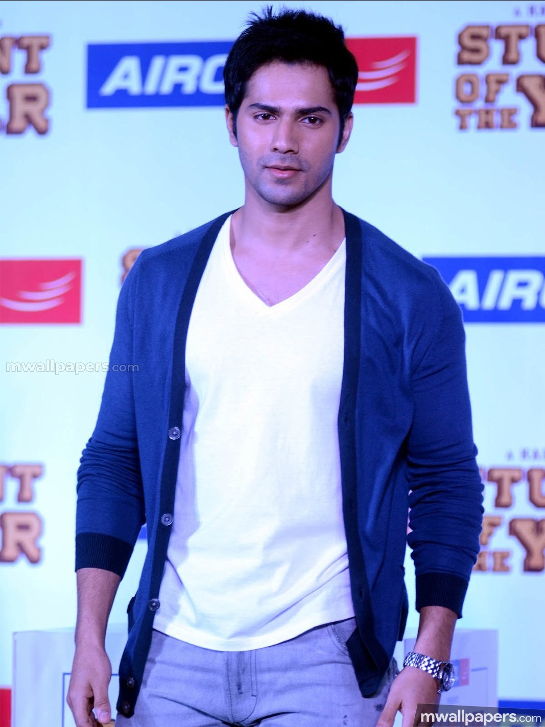 Varun Dhawan Hd Photos & Wallpapers (23325) - Happy Birthday Varun Dhawan Hd - HD Wallpaper 